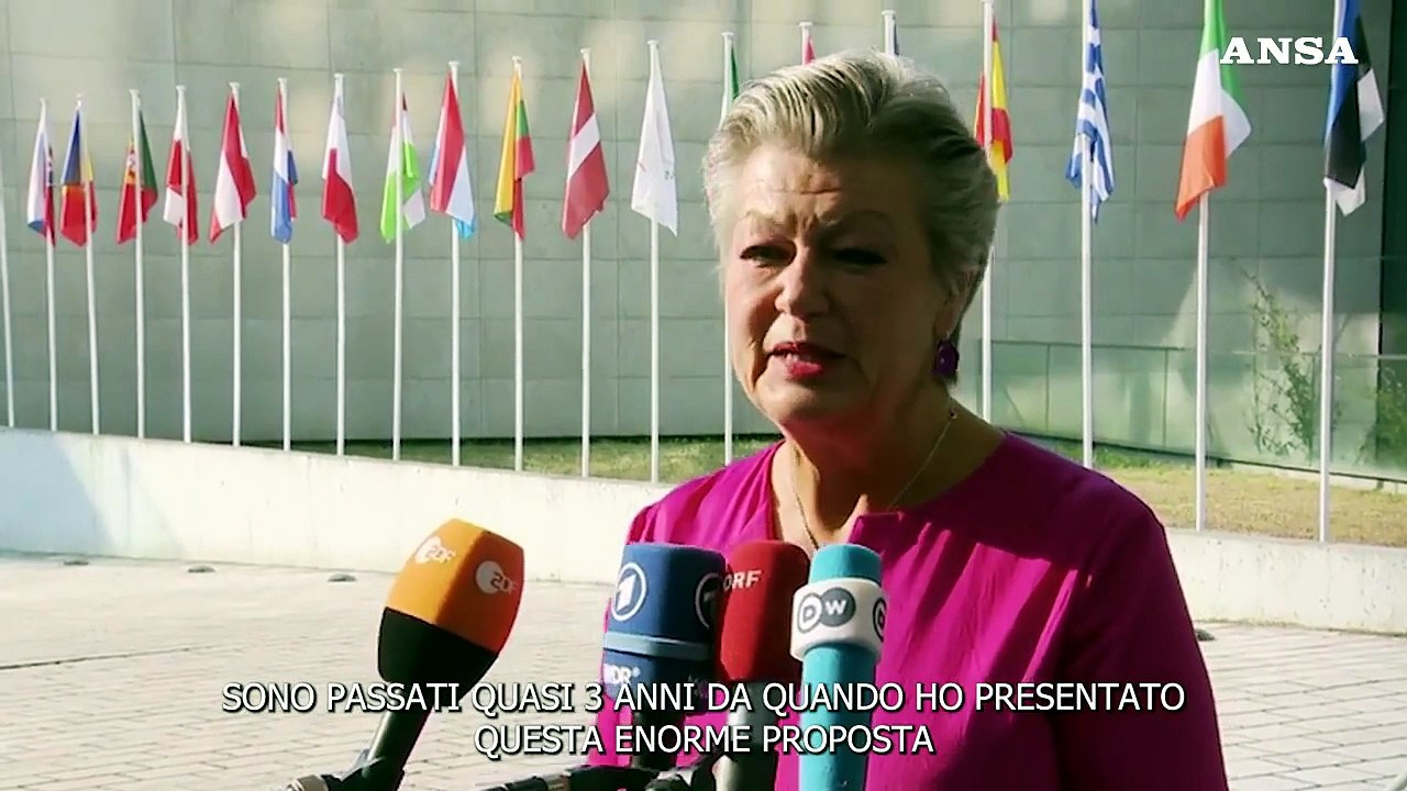 Affari interni Ue, Johansson: "Vicini all'accordo su migrazione e asilo"