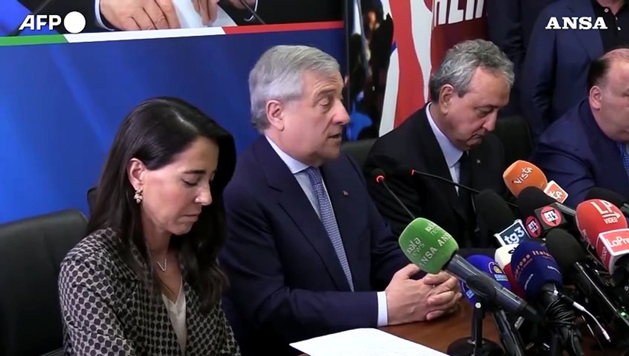 FI, inizia il dopo Berlusconi. Tajani: "leali a Giorgia Meloni"