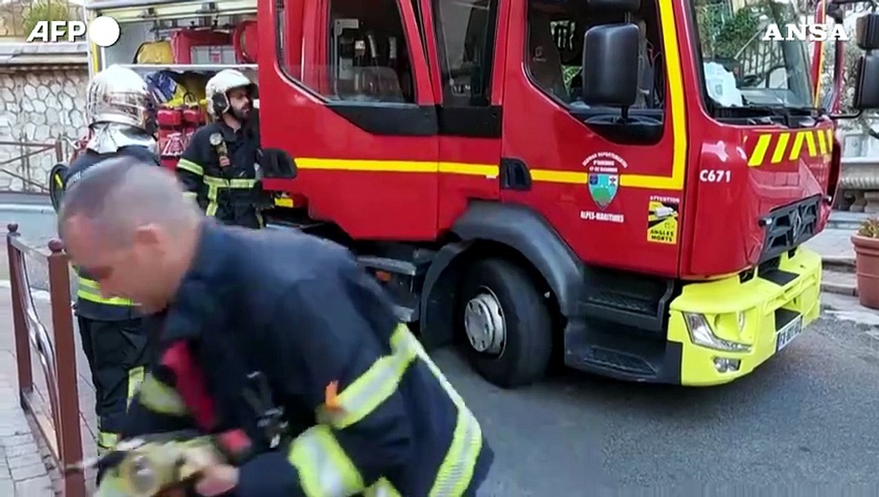 Francia, rogo in un edificio residenziale a Grasse: almeno 3 morti