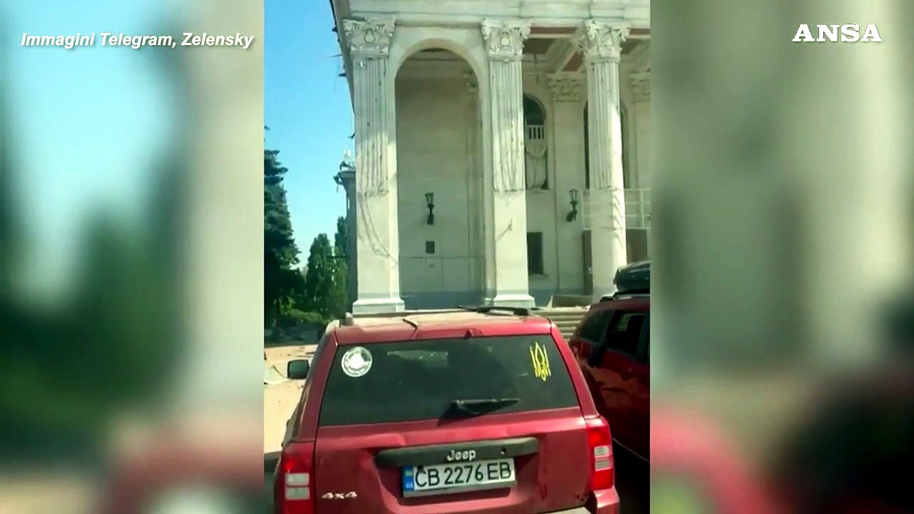 Ucraina, bombardamenti russi su Chernihiv: morti e feriti