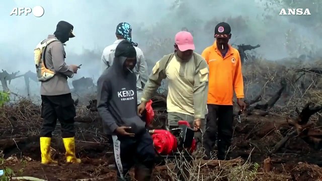 Indonesia, maxi-incendio nell'isola di Sumatra: bruciati ettari di torbiere