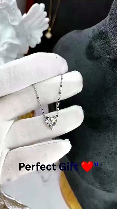 1CT Heart Cut Moissanite Necklace | Elegant Luxury Jewelry for Women