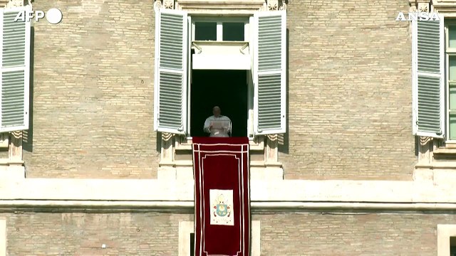 Il Papa: Liberate gli ostaggi, corridoi umanitari a Gaza