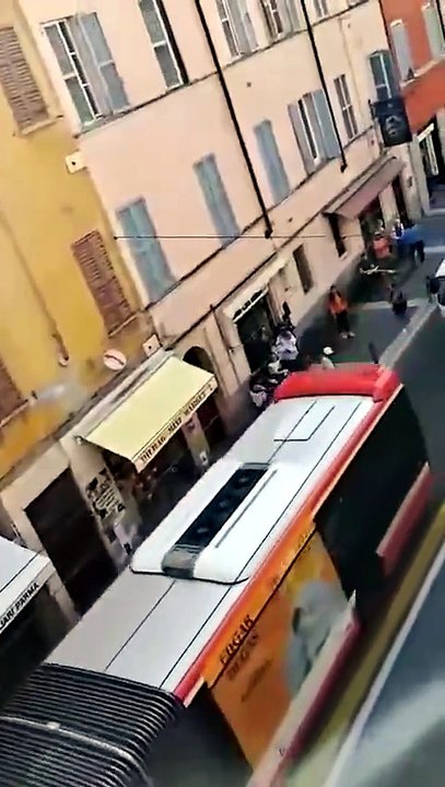 Video Nero Intero 1