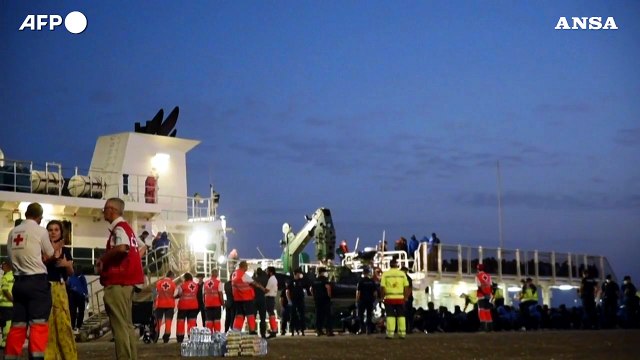Migranti, sbarcate 518 persone alle Canarie nelle ultime 12 ore