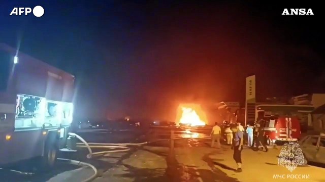Esplosione in una stazione di servizio in Daghestan: almeno 27 i morti