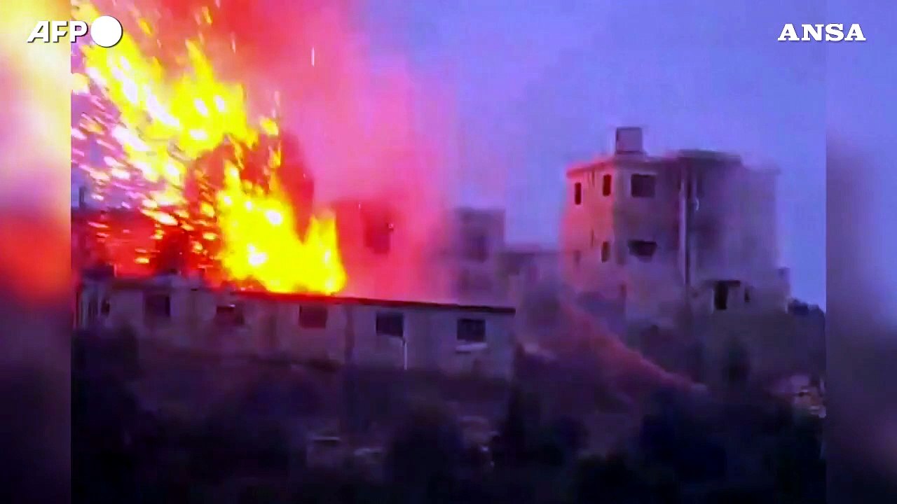 Israele, colpiti obiettivi al confine con il Libano