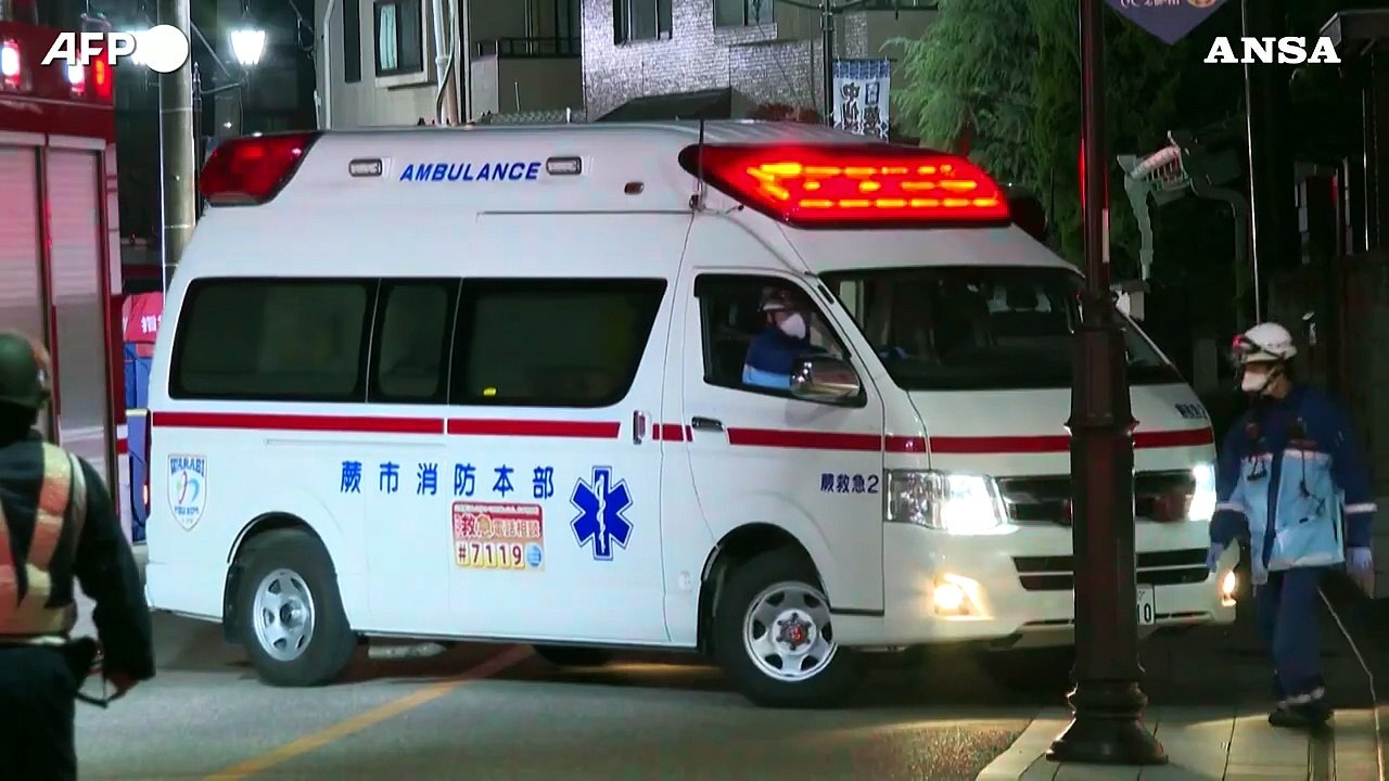 Giappone, uomo armato si barrica in un ufficio postale vicino a Tokyo