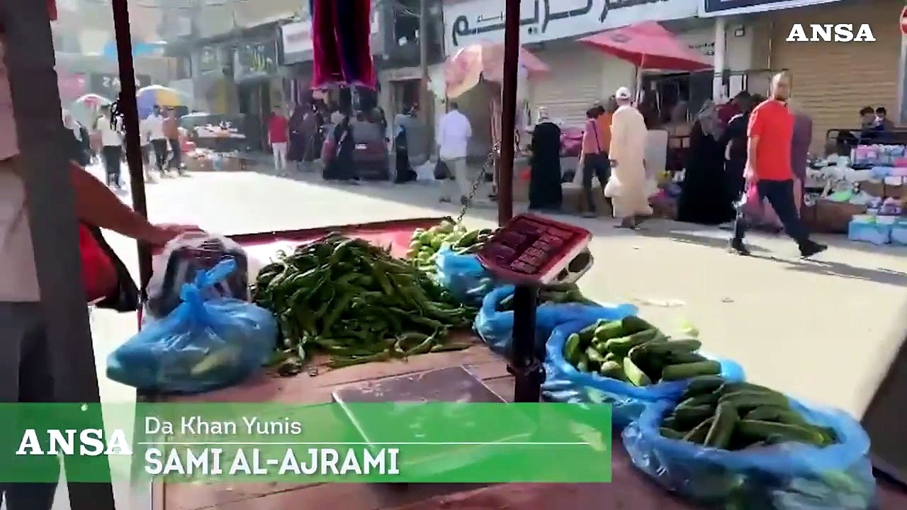 Gaza, carenza di verdure al mercato di Khan Yunis
