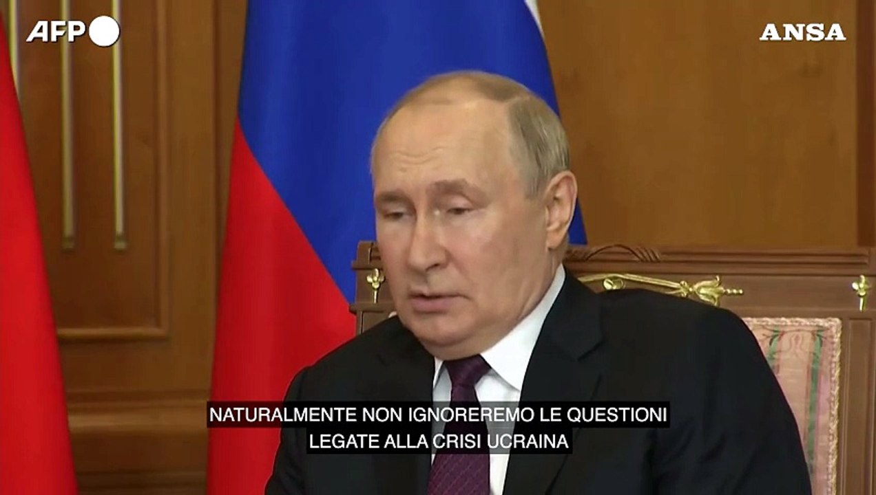 Putin: "Aperti a negoziati per l'accordo sul grano"