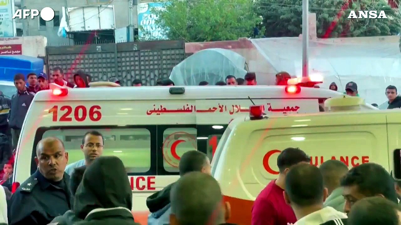 Israele intensifica raid sul sud di Gaza, saltano le trattative