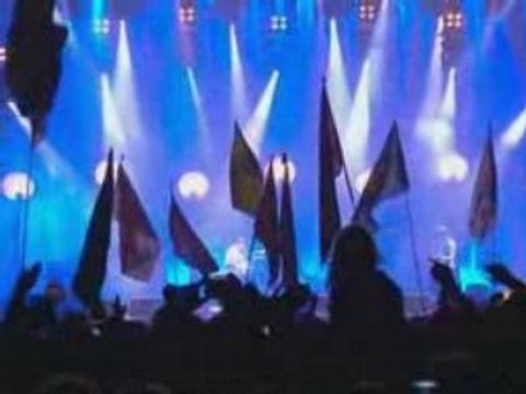Arctic Monkeys - When The Sun Goes Down live Glastonbury 200