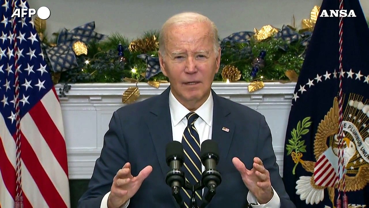 Scontro Biden-Trump: "Sei una minaccia per la democrazia"