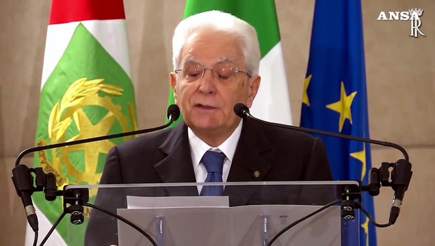 Mattarella su guerre e ambiente: A rischio la sopravvivenza del mondo