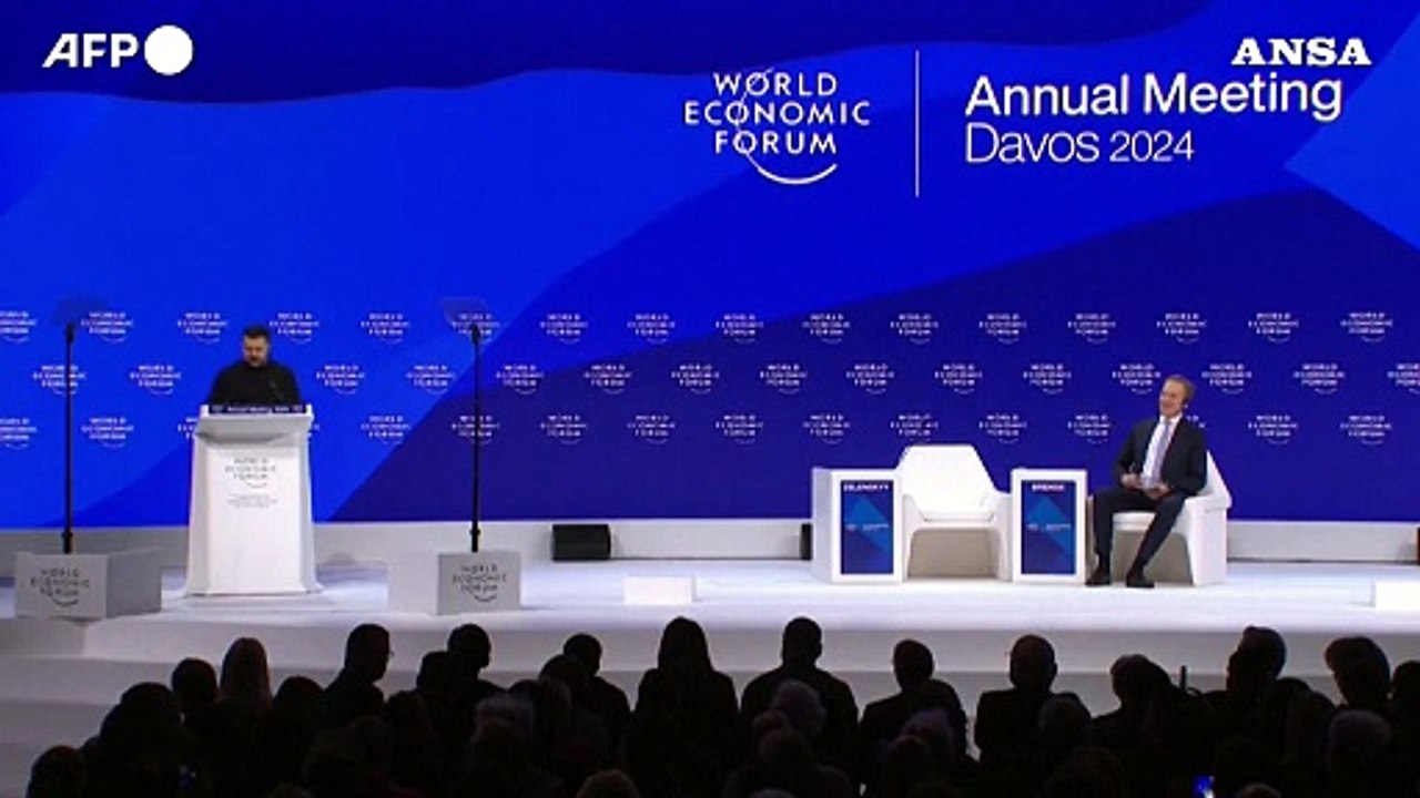 Zelensky incalza Usa-Ue. Putin: "Non ci ritireremo mai"