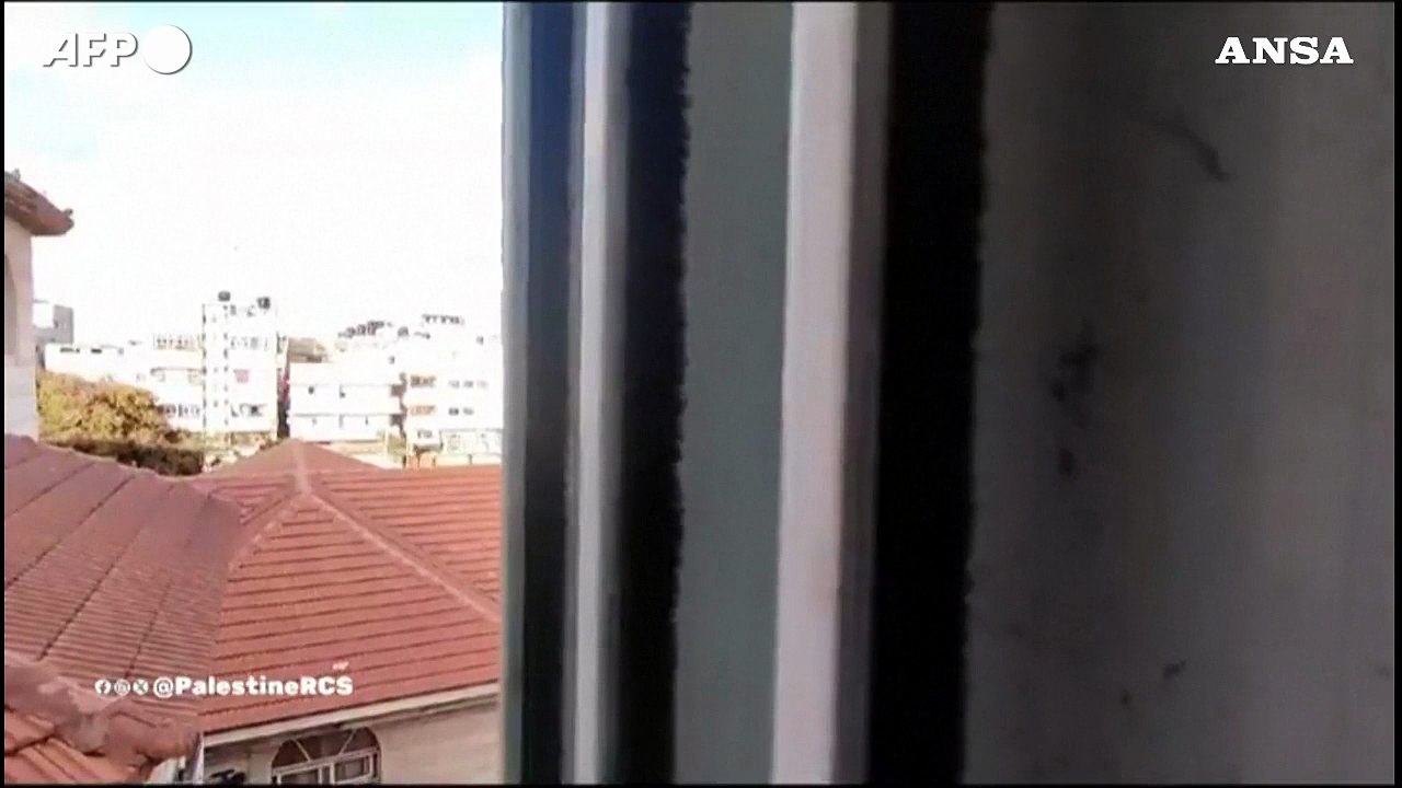 Mezzaluna rossa: "Gli israeliani hanno assaltato l'ospedale Al-Amal a Khan Yunis"