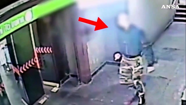 Milano, aggressioni e furti: estremista minorenne arrestato dalla polizia