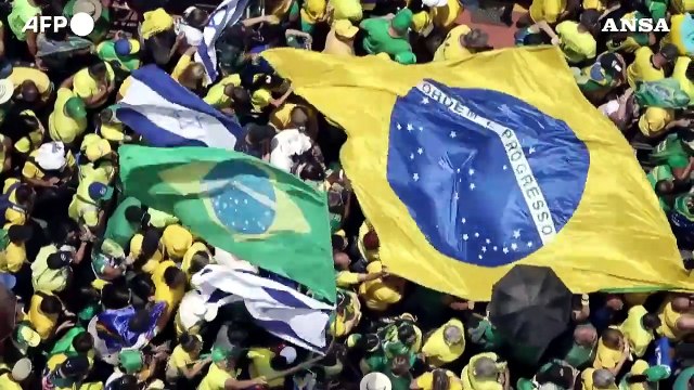 Brasile, in migliaia a San Paolo per Bolsonaro