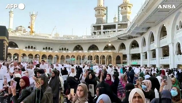 Preghiera per la fine del ramadan alla Mecca
