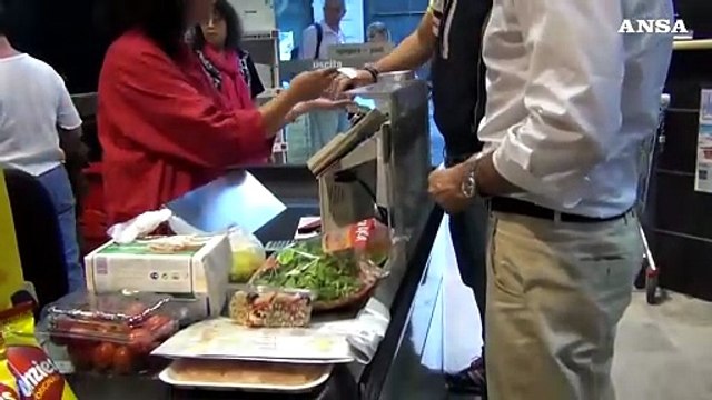 Con l'inflazione in calo sale la fiducia dei consumatori. Stesso trend in Europa