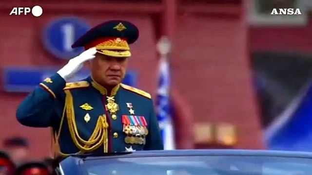 Mosca, parata militare celebra la vittoria della Russia sul nazismo