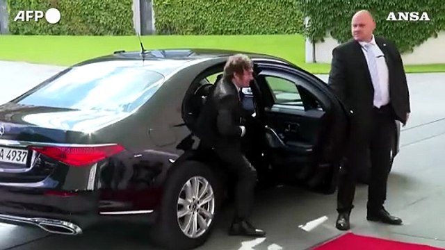 Germania, il cancelliere Scholz riceve a Berlino il presidente argentino Milei