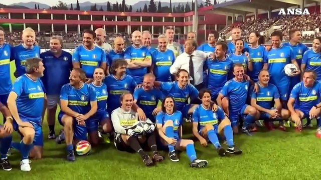 Partita del cuore , per una volta politici insieme nella stessa squadra