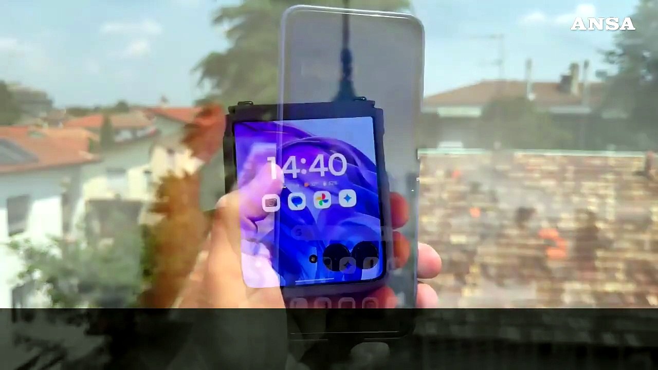 PROVE TECH - Motorola Razr 50 Ultra, il pieghevole incontra l'IA