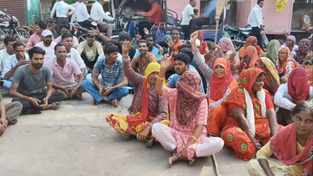 राजगढ़ में सफाई कर्मचारियों की हड़ताल
