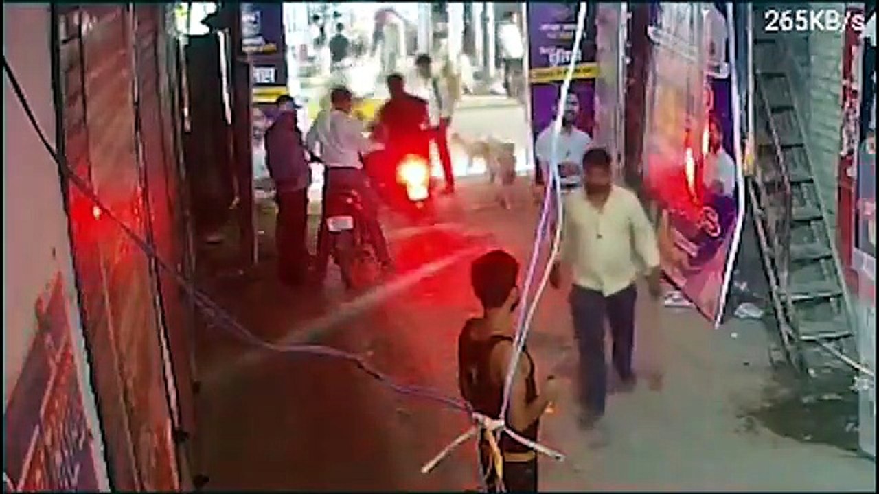 Patna: CCTV Footage of Attack on Khan Sir's Coaching Center Goes Viral | Students Demand Justice