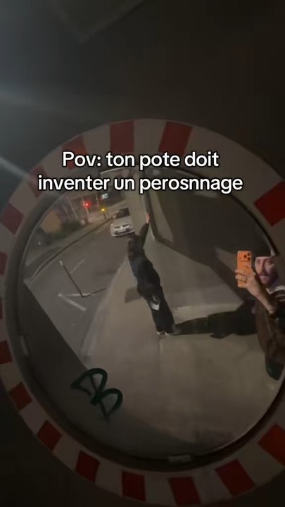 Sacré paire!! De lunette!!