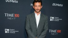 Jonathan Bailey abre o jogo sobre sexualidade na carreira: ‘Ciente das possibilidades e limites’