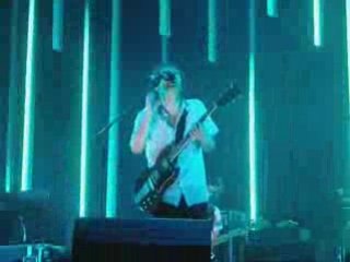 RADIOHEAD Talk Show host 14-06-08 Nîmes