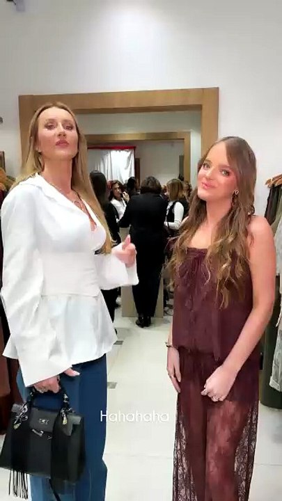 Ana Paula Siebert e Rafaella Justus exibem nova rinoplastia
