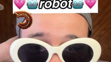 Est-ce que tu pourrais sortir avec un robot !