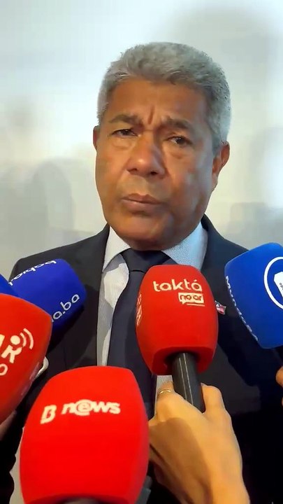 Jerônimo avalia impacto das tarifas dos EUA na Bahia e diz que bolsonarismo "lambe as botas" de Trump