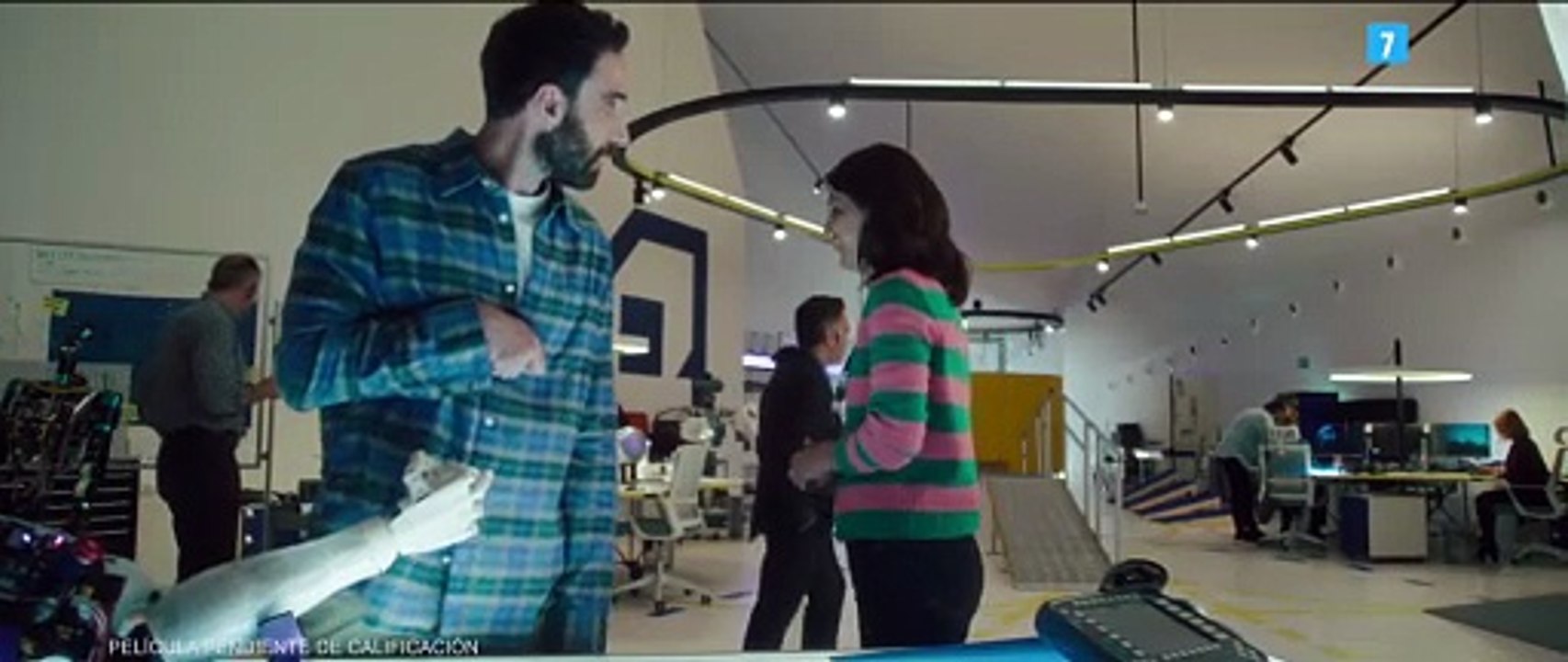 Cuerpo escombro - Trailer