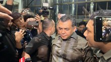 Tiba di Gedung KPK, Silmy Karim Bungkam