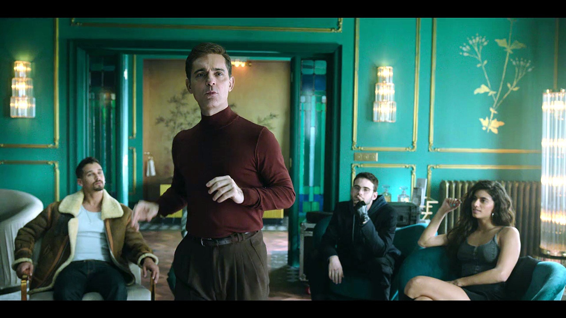 ⁣Берлин  (1 сезон: 1 серия) / La casa de papel: Berlin / 2023