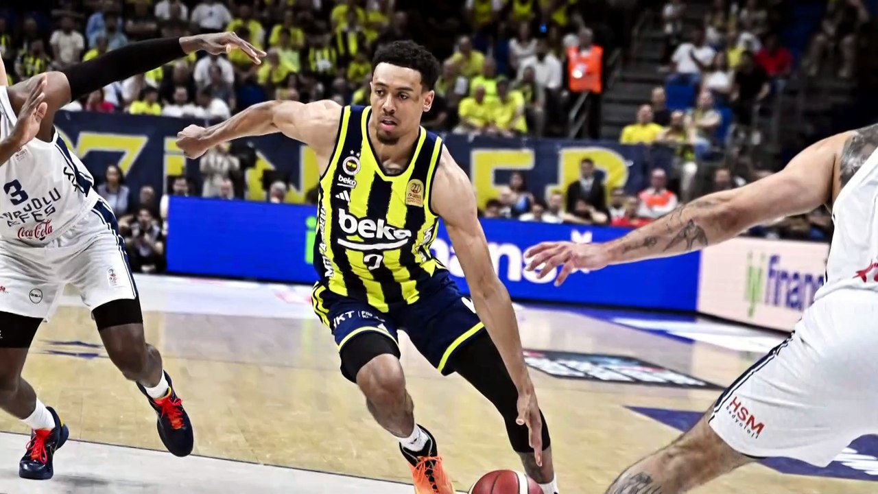Fenerbahçe Beko - Anadolu Efes maç sonucu: 73-72