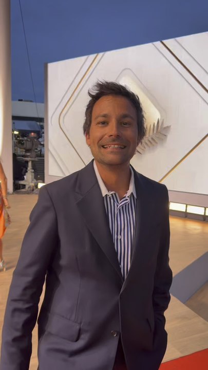 Les coulisses de C à Vous au Festival de Cannes
