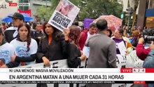 La familia de Agostina Vega encabeza la marcha del "Ni Una Menos" en Córdoba