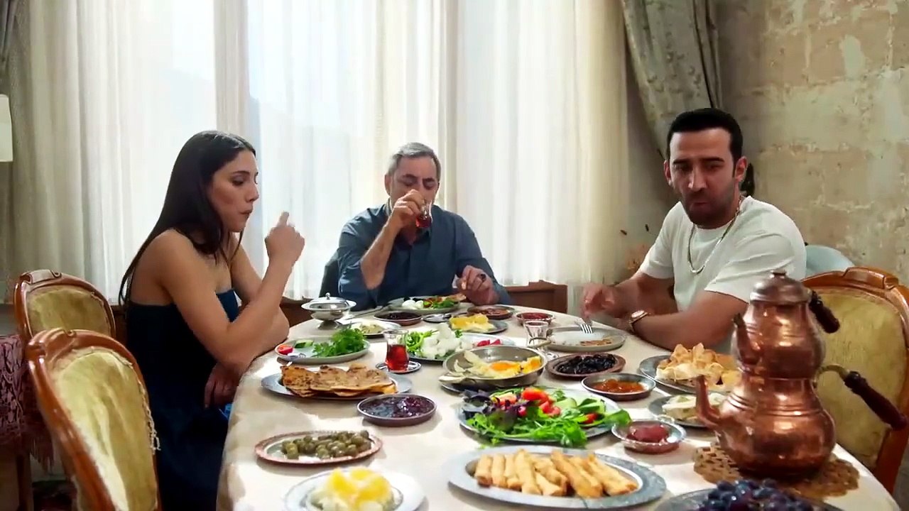 مسلسل المدينة البعيدة 2 الحلقة 313 مدبلجة