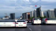 Bursa\'daki düğün konvoyu yürekleri ağza getirdi