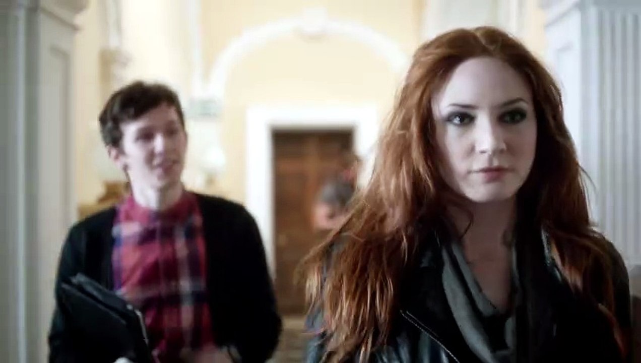 Doctor Who S07 E01