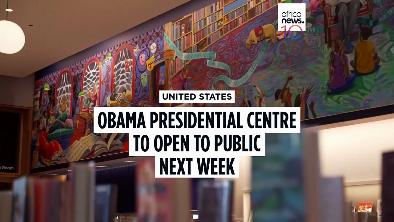 Visitors get sneak preview of Obama Presidential Centre