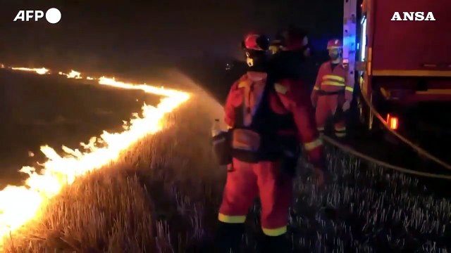 Spagna, vasto incendio a Valverdejo: 1.500 ettari bruciati
