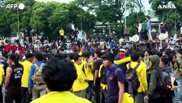 Indonesia, manifestazioni per protestare contro la modifica della legge elettorale