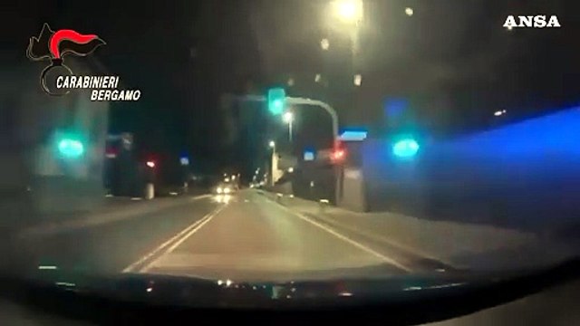Bergamo, fugge a tutta velocita' inseguito dai carabinieri: arrestato un pusher