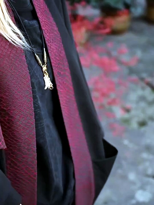 Fashionable Harajuku Cardigan with Wide Sleeves and Loose Fit